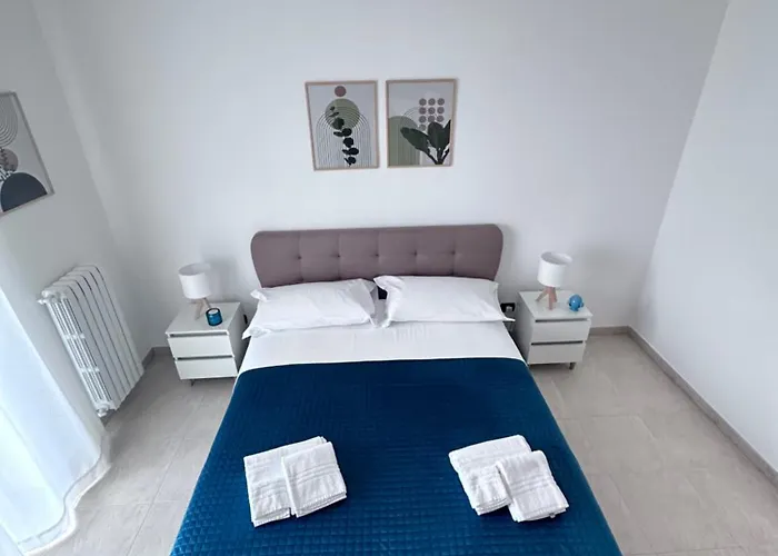 Deledda 度假居 莫诺波利